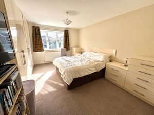 Photo 11- click for photo gallery